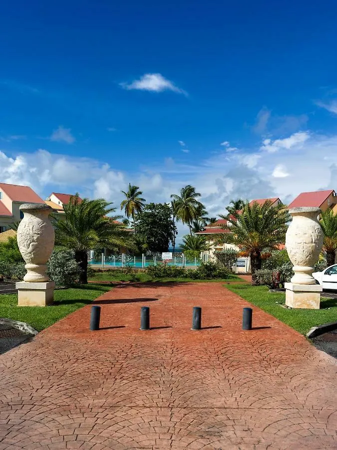 Apartment Pop'S Appartements Residence Marisol Au Bord De La Mer Le Gosier